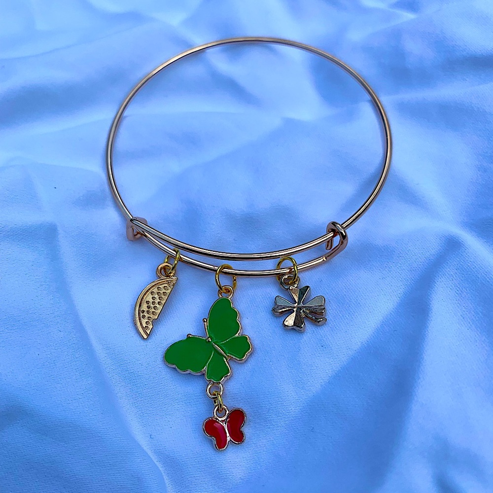Brand New! Handmade! Adjustable Charm Bracelet